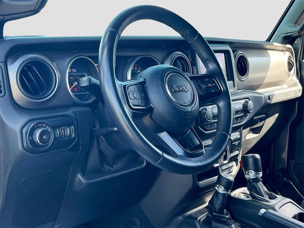 2018 Jeep Wrangler - Photo 9