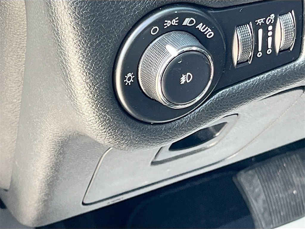 2021 Jeep Cherokee - Photo 10