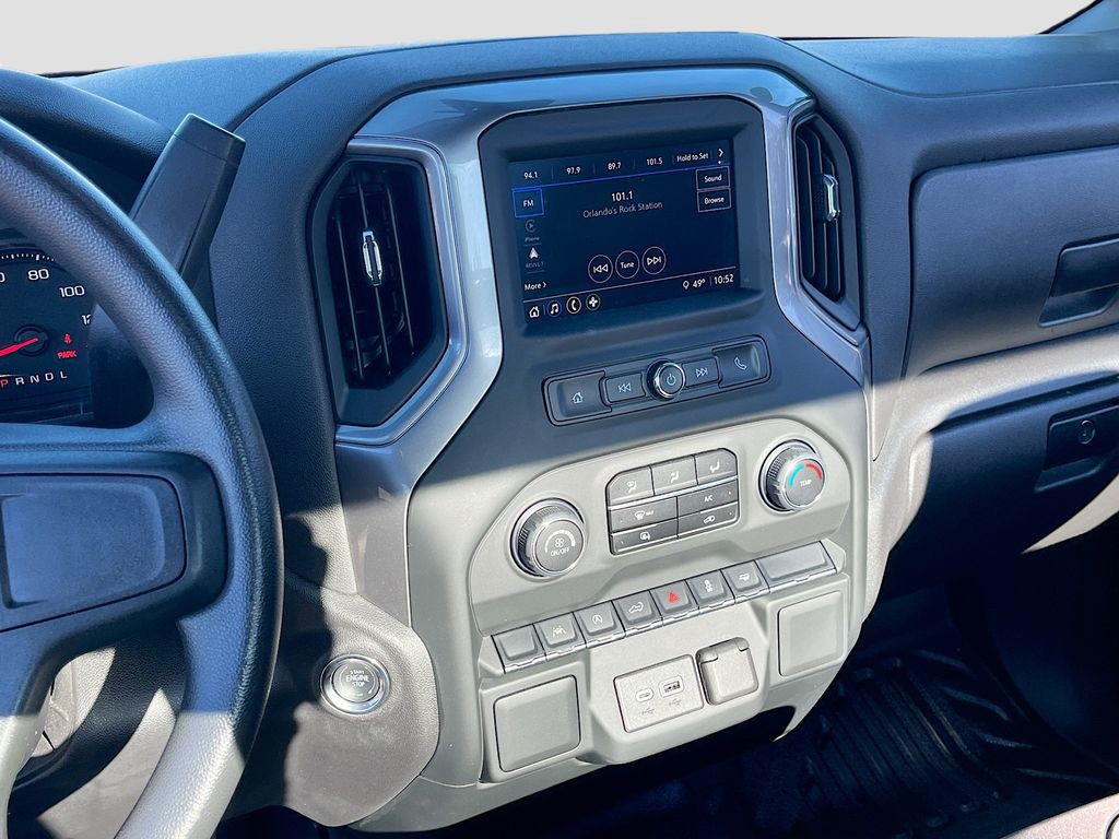 2024 Chevrolet Silverado 1500 - Photo 14