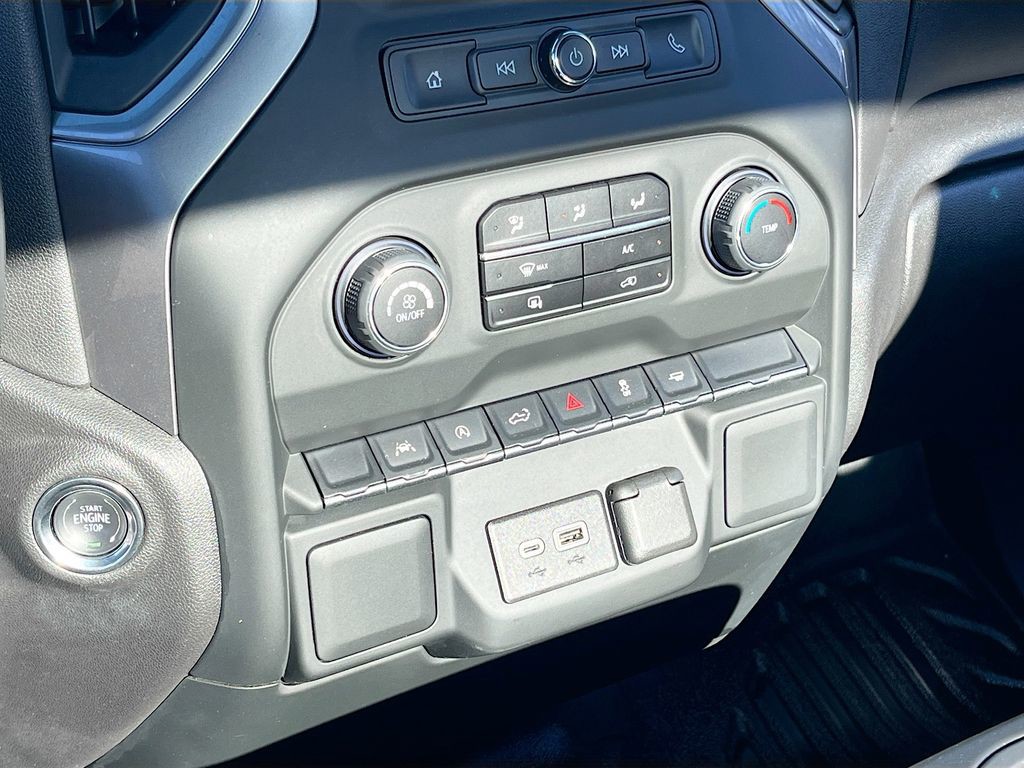 2024 Chevrolet Silverado 1500 - Photo 15