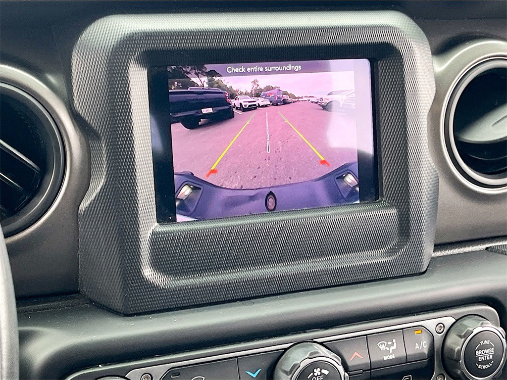 2023 Jeep Gladiator - Photo 13