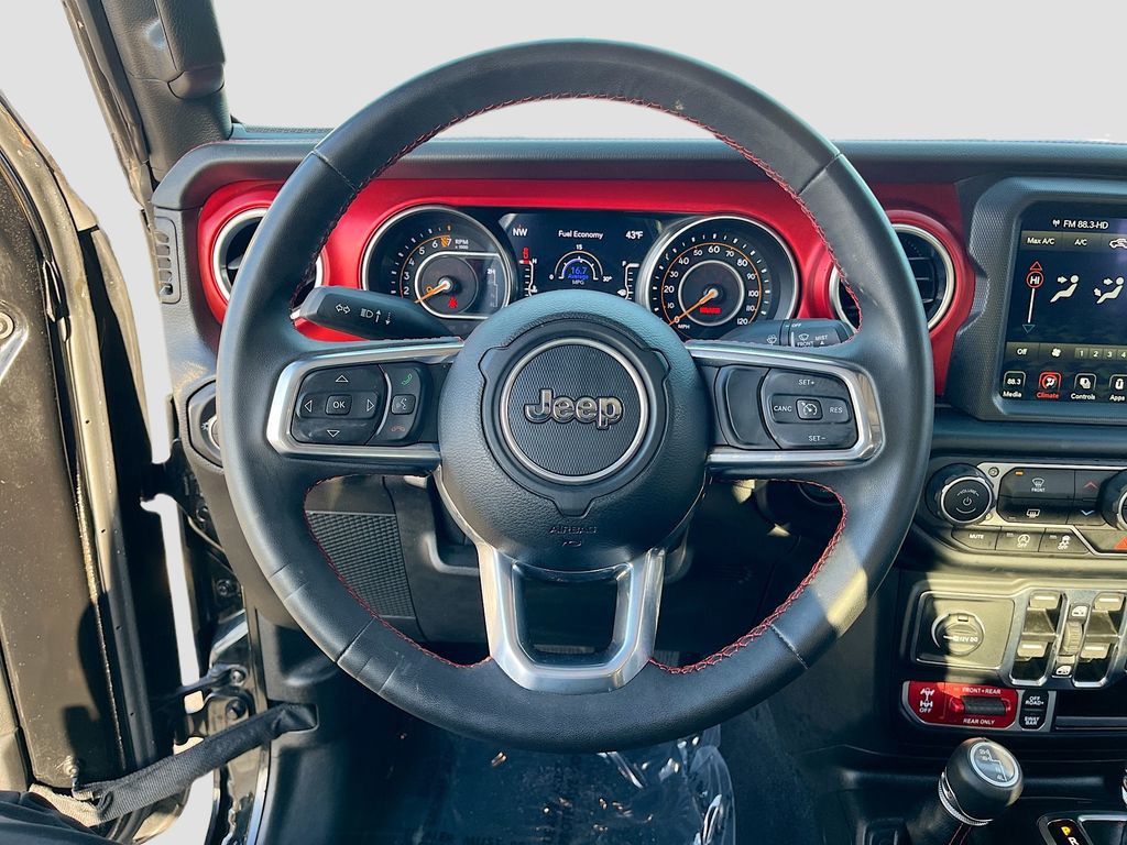 2023 Jeep Gladiator - Photo 11