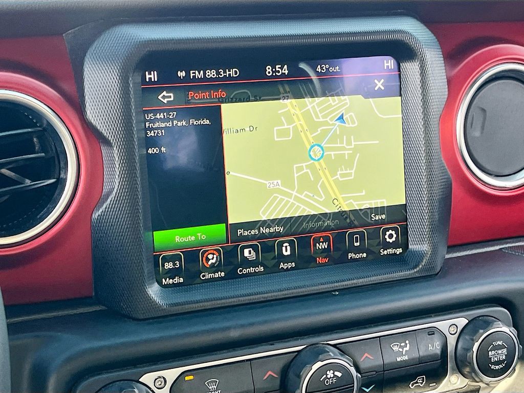 2023 Jeep Gladiator - Photo 13