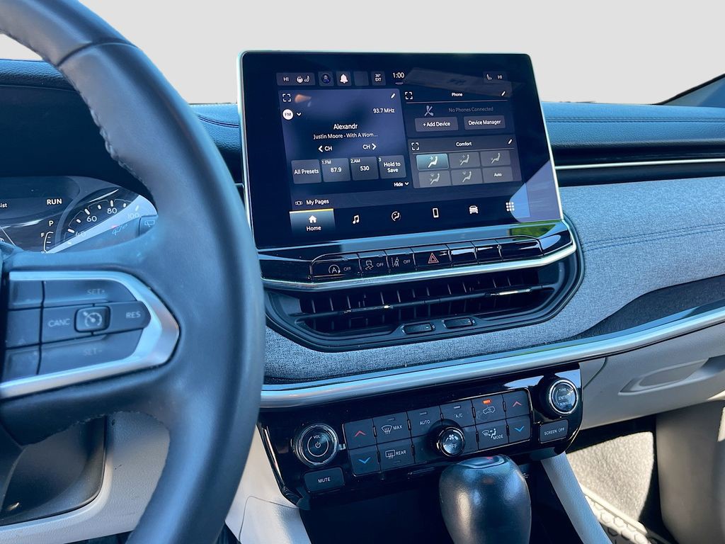 2023 Jeep Compass - Photo 14