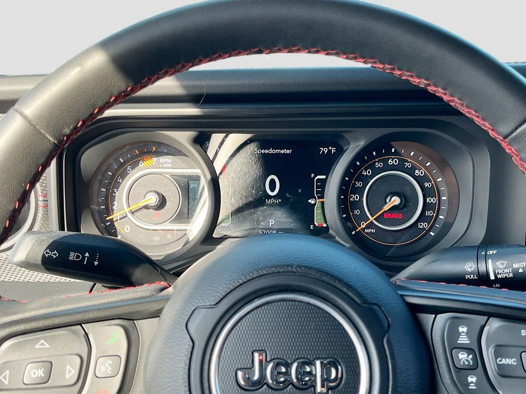 2024 Jeep Wrangler - Photo 12