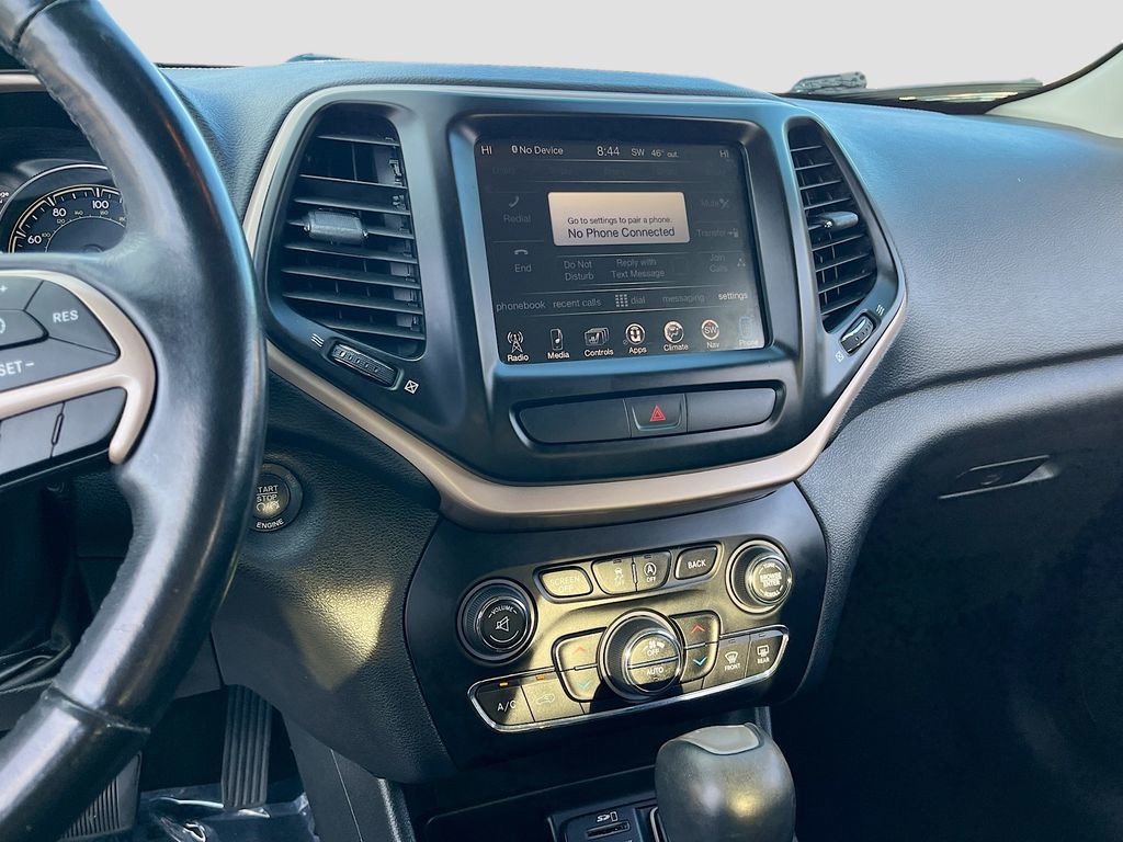 2016 Jeep Cherokee - Photo 15