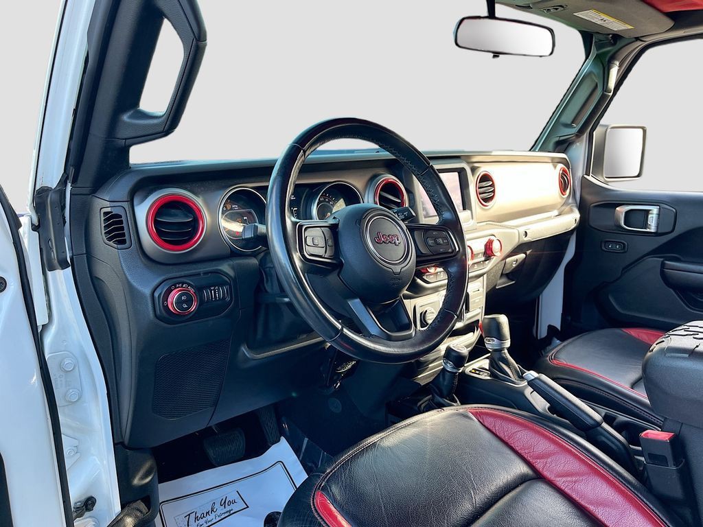 2021 Jeep Gladiator - Photo 9