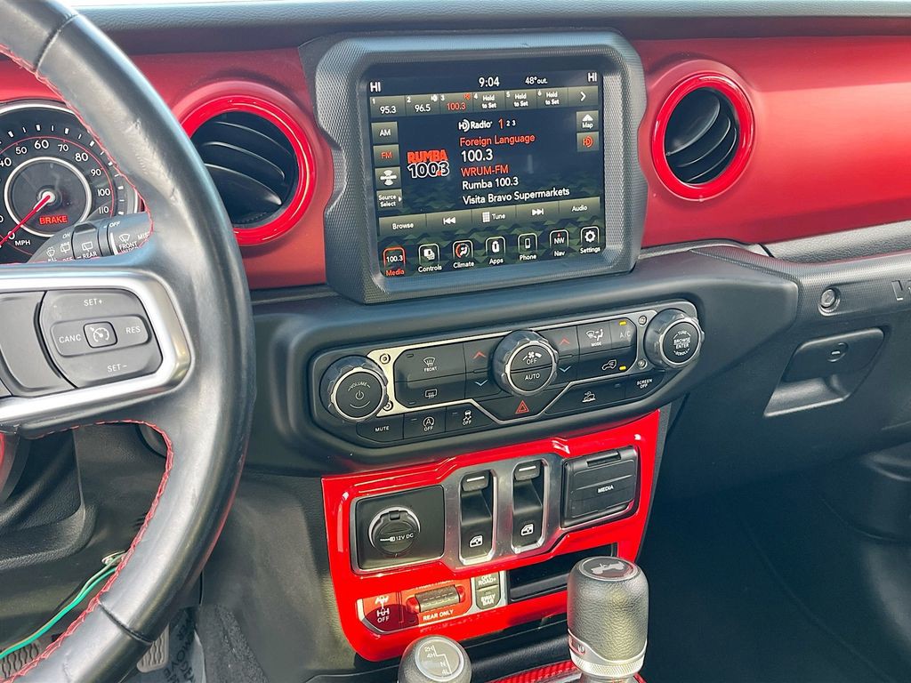 2021 Jeep Wrangler - Photo 15
