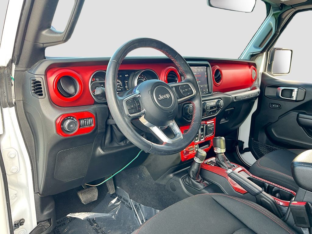 2021 Jeep Wrangler - Photo 9