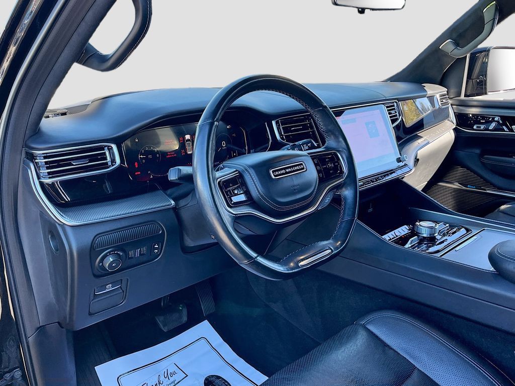2022 Jeep Grand Wagoneer - Photo 9