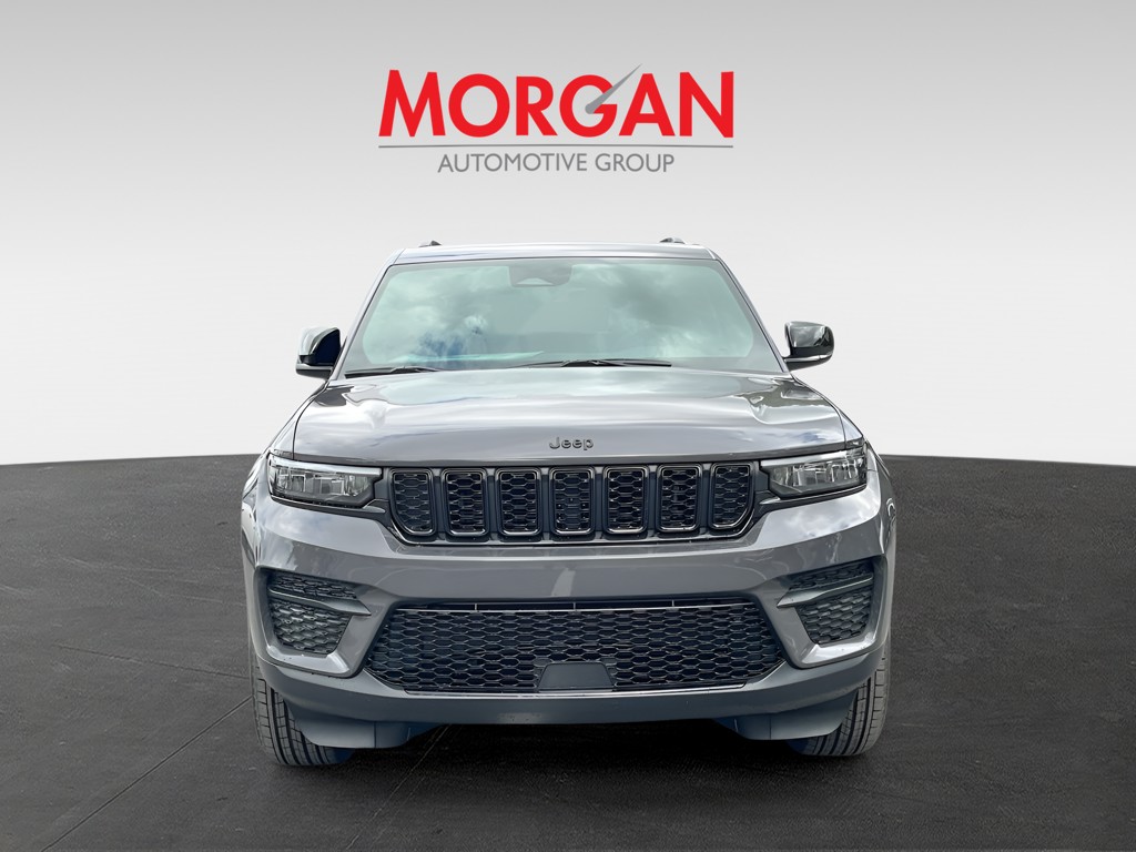 2025 Jeep Grand Cherokee - Photo 3