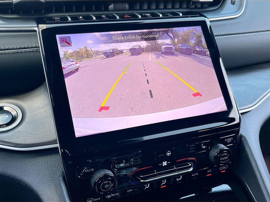 2025 Jeep Grand Cherokee L - Photo 14