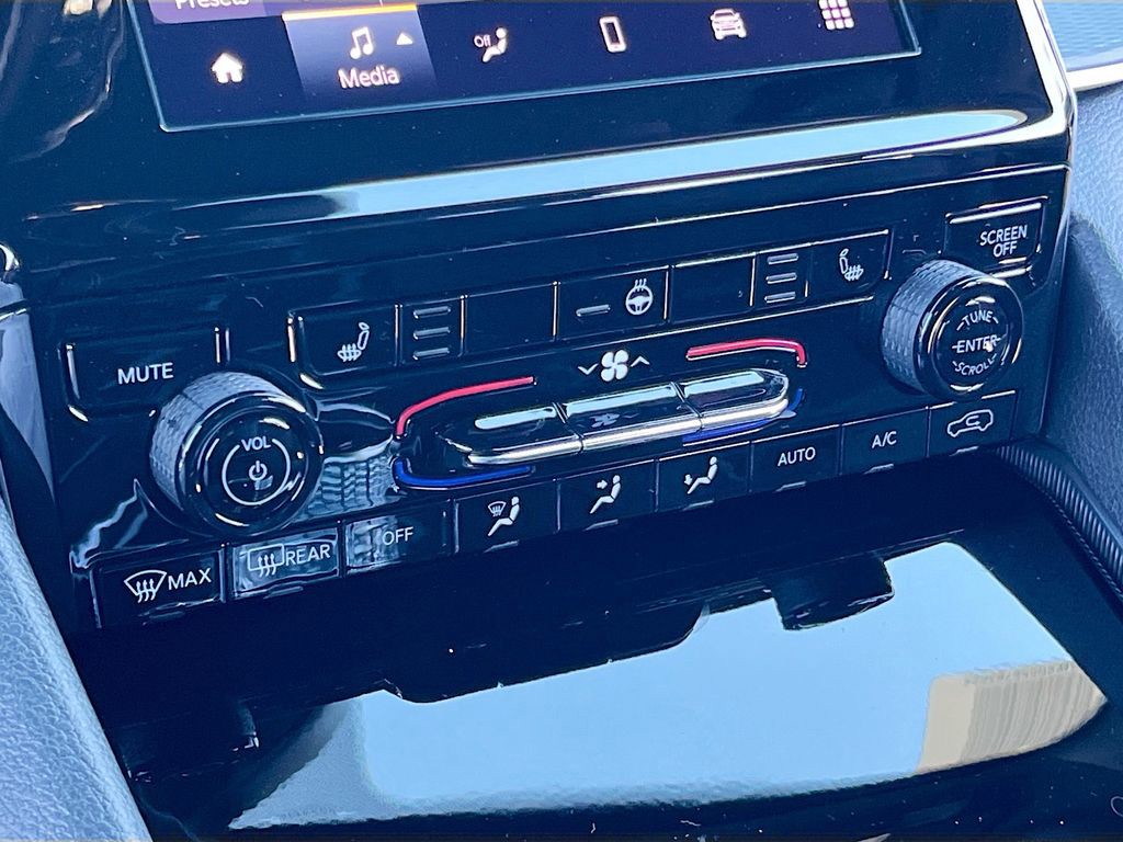 2025 Jeep Grand Cherokee L - Photo 15