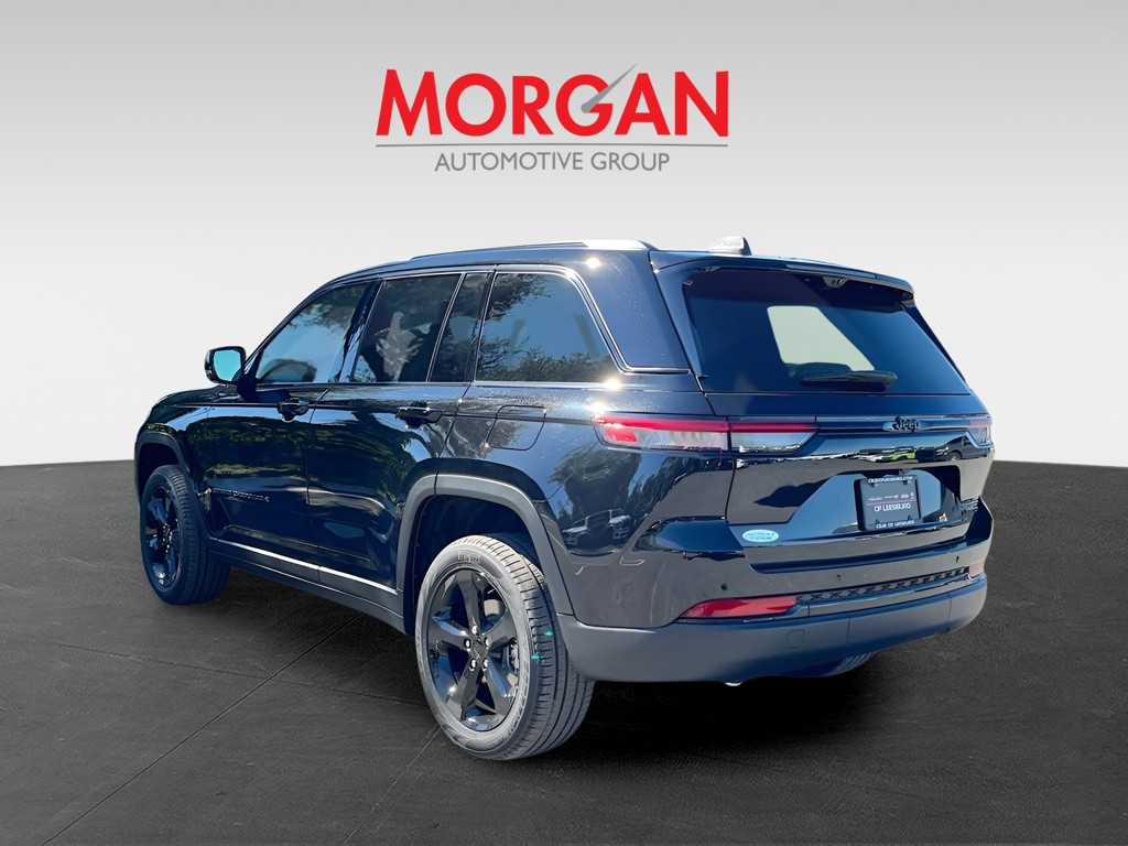2025 Jeep Grand Cherokee - Photo 4