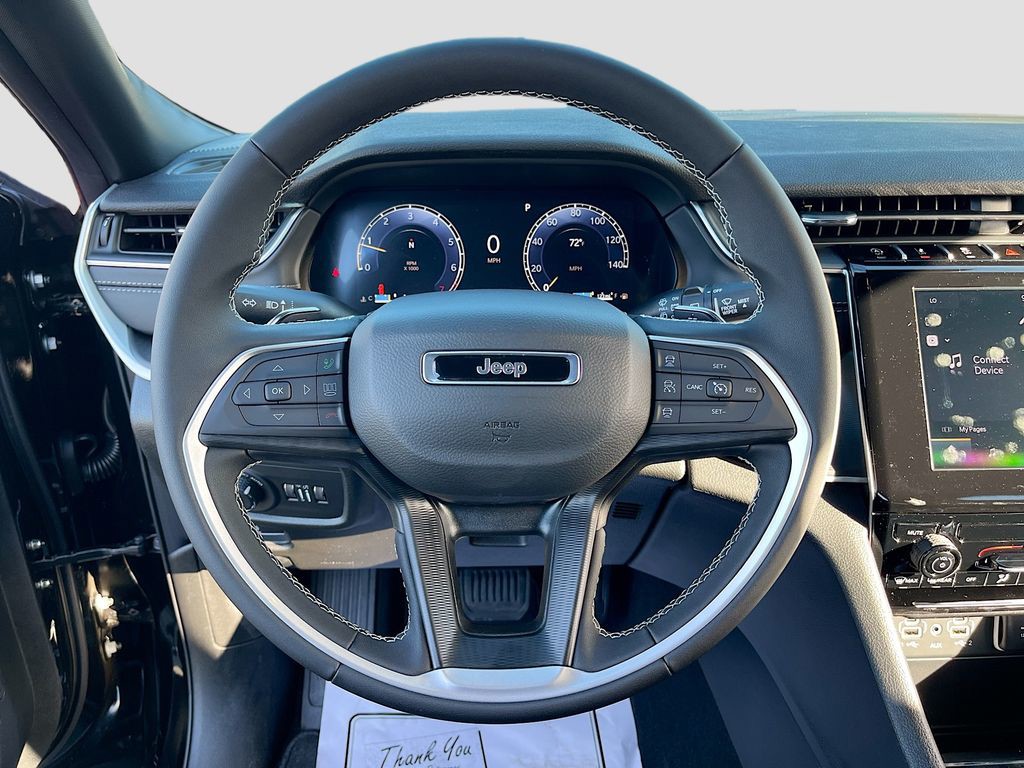 2025 Jeep Grand Cherokee - Photo 11
