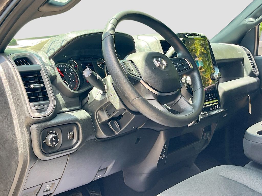 2025 Ram 2500 - Photo 9