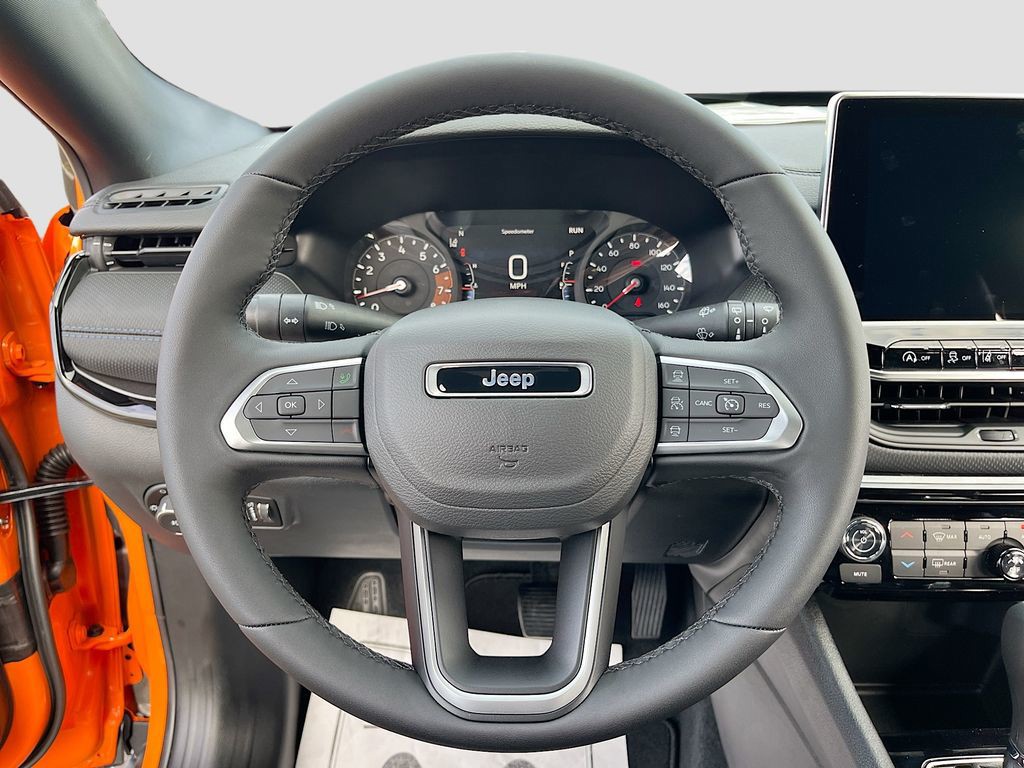2026 Jeep Compass - Photo 11