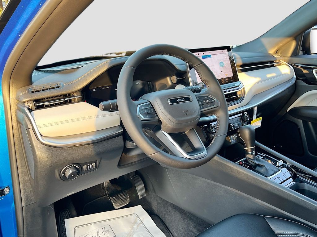 2026 Jeep Compass - Photo 9