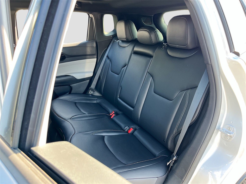 2026 Jeep Compass - Photo 25
