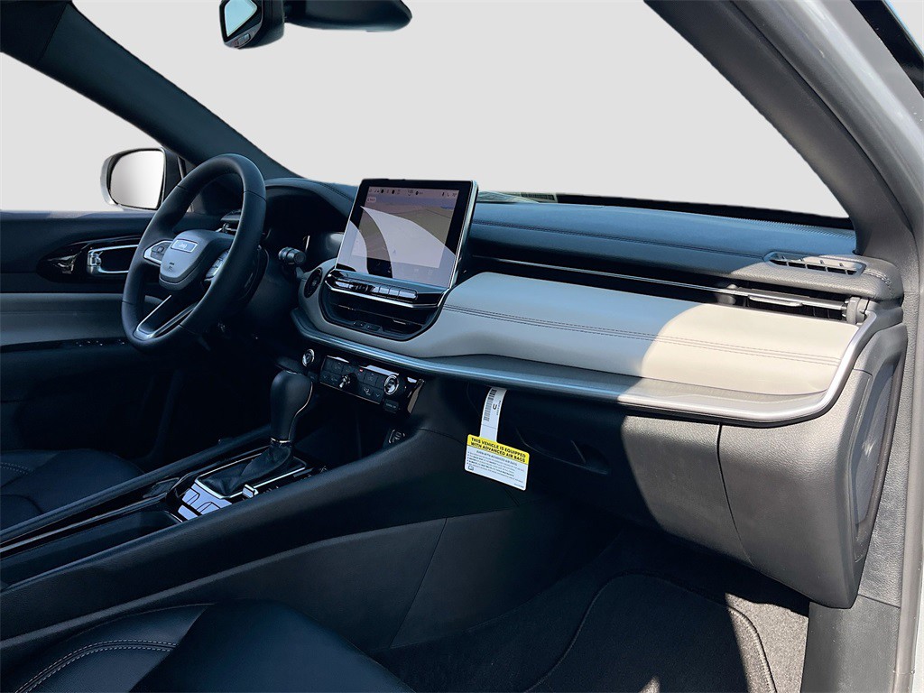 2026 Jeep Compass - Photo 29