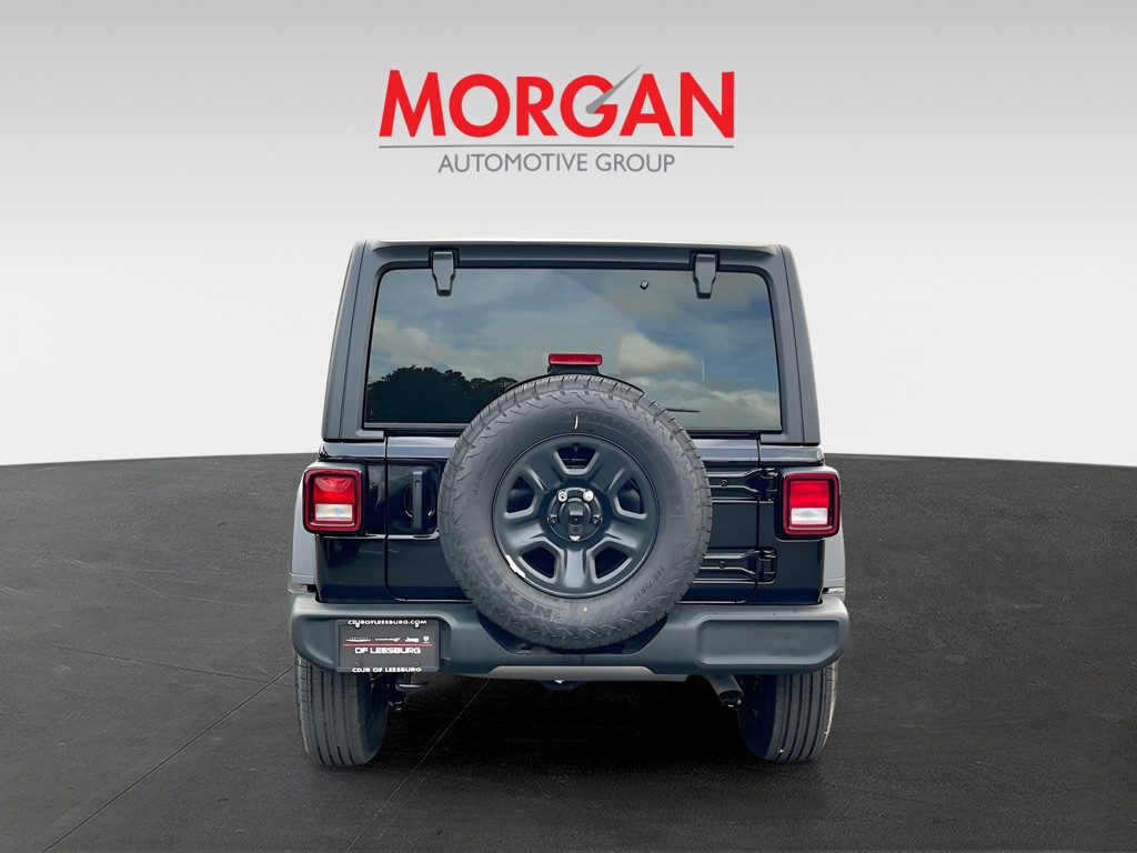 2026 Jeep Wrangler - Photo 6