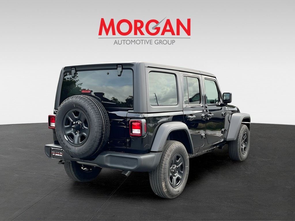 2026 Jeep Wrangler - Photo 5