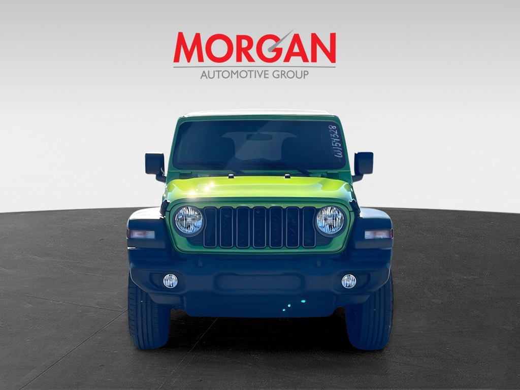 2026 Jeep Wrangler - Photo 3
