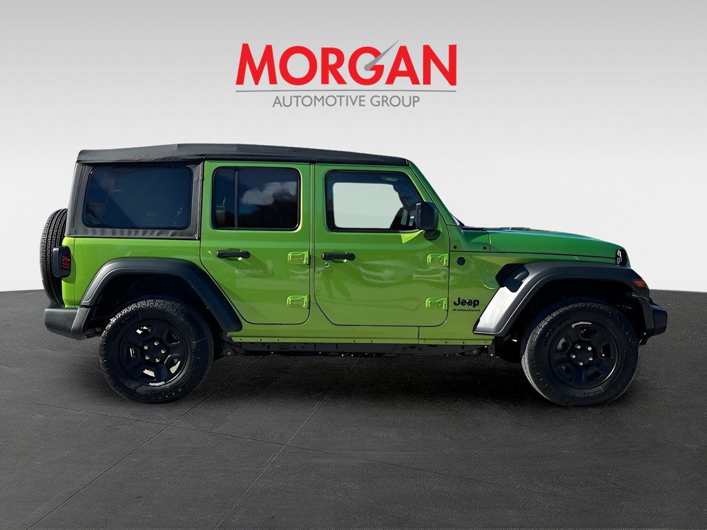 2026 Jeep Wrangler - Photo 8