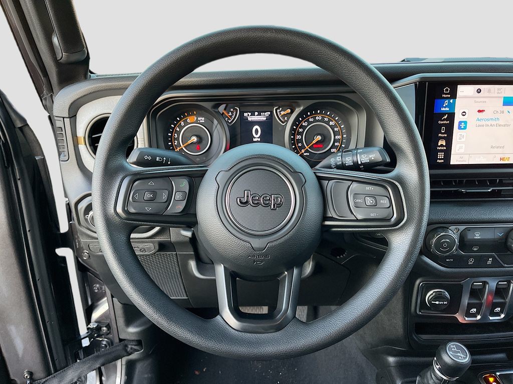 2026 Jeep Wrangler - Photo 11