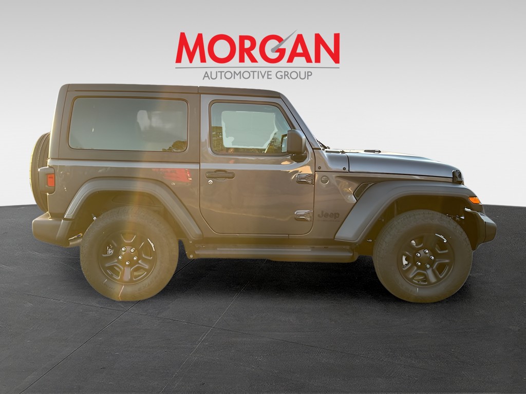 2026 Jeep Wrangler - Photo 8