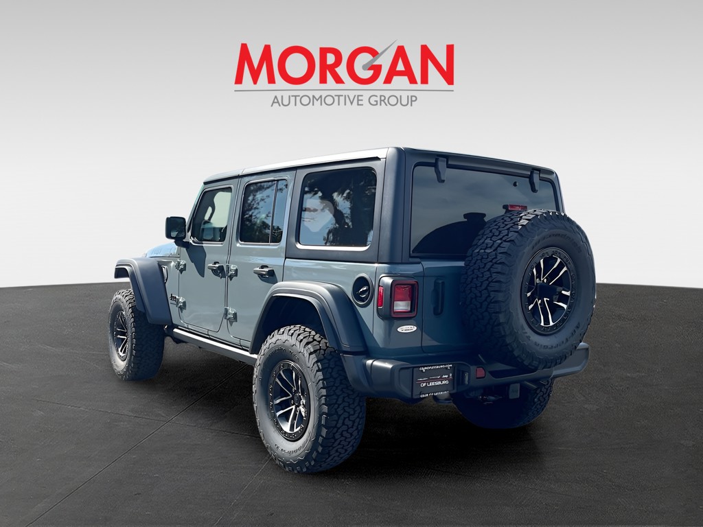 2026 Jeep Wrangler - Photo 4