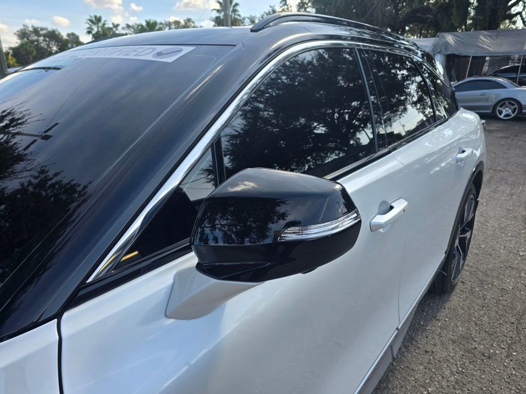 2024 Acura ZDX - Photo 9
