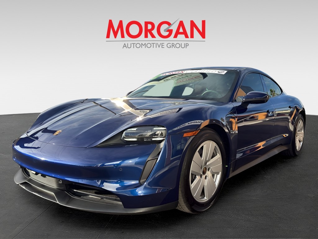 2022 Porsche Taycan - Photo 2
