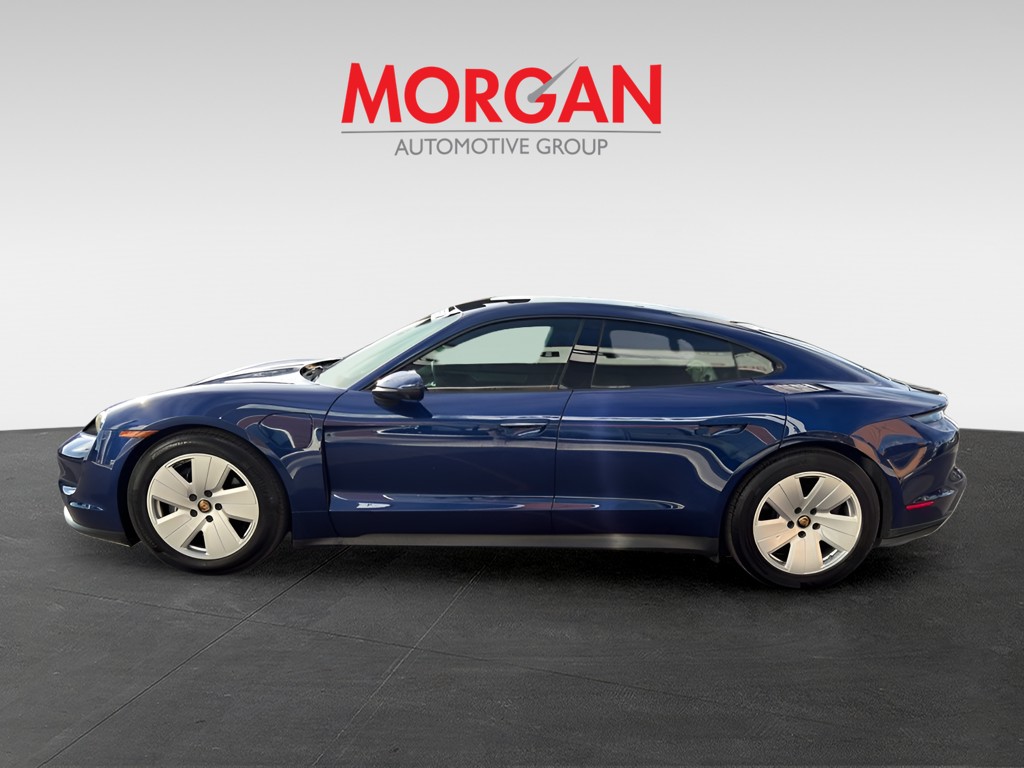 2022 Porsche Taycan - Photo 7