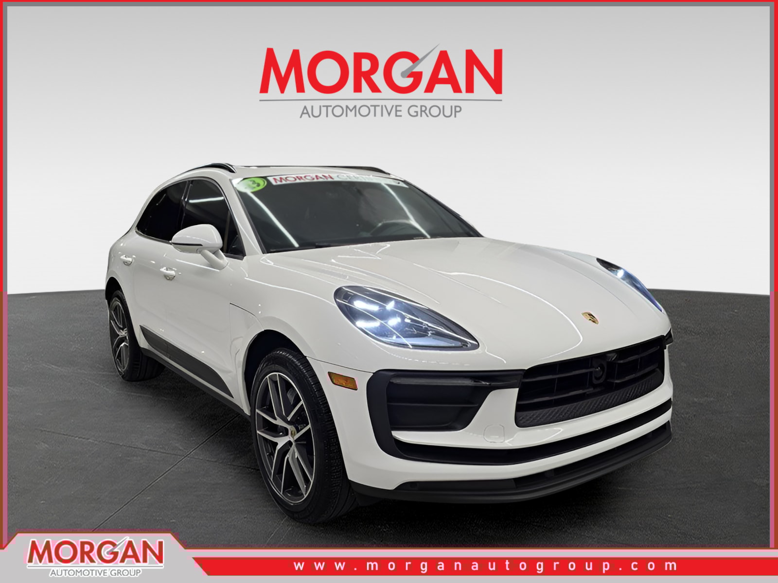 2023 Porsche Macan T