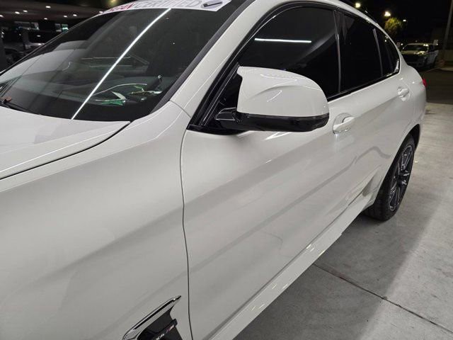 2023 BMW X4 M - Photo 9