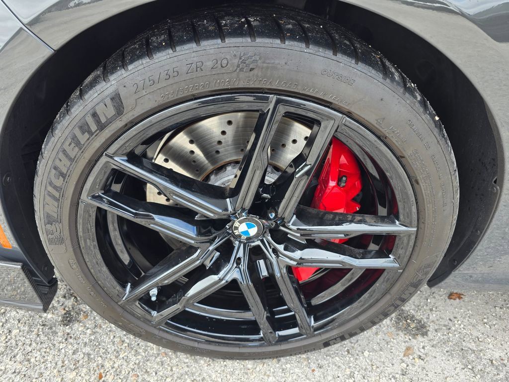 2022 BMW M8 - Photo 12