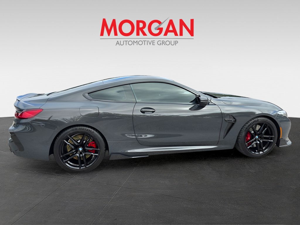 2022 BMW M8 - Photo 8