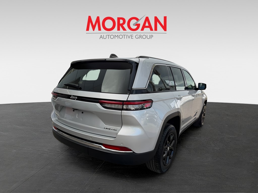 2023 Jeep Grand Cherokee - Photo 5