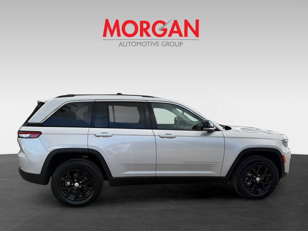 2023 Jeep Grand Cherokee - Photo 8