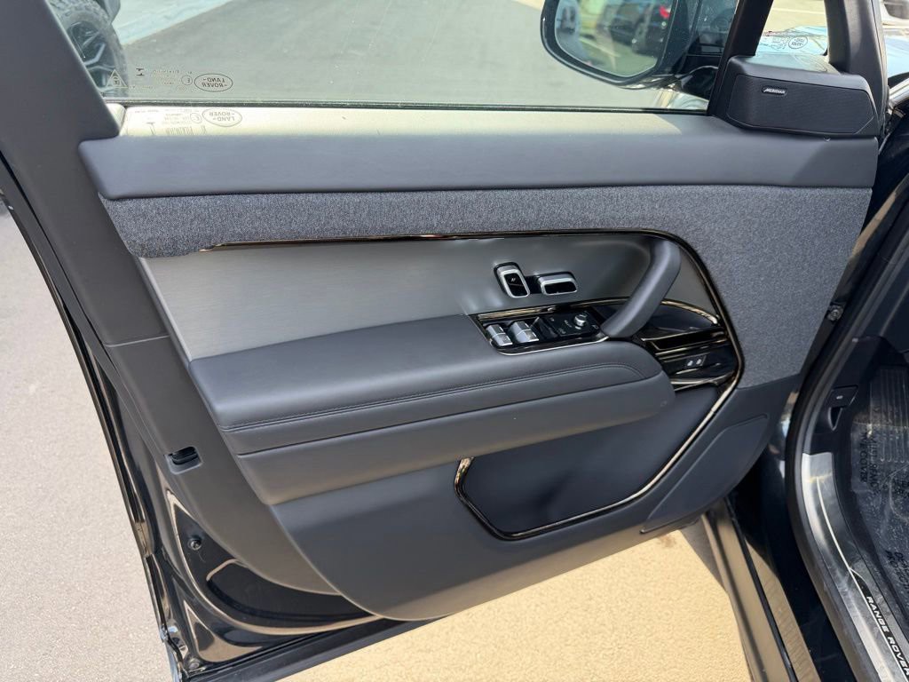 2025 Land Rover Range Rover Sport - Photo 13