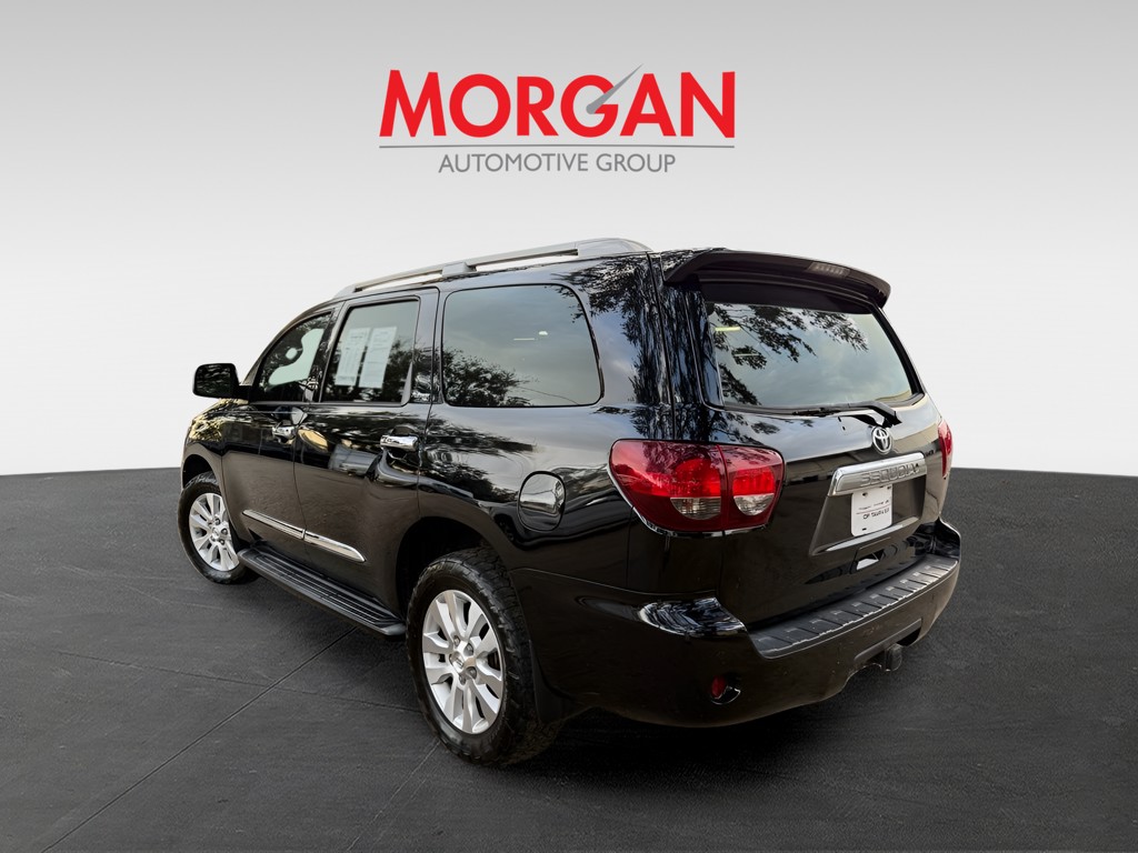 2018 Toyota Sequoia - Photo 4