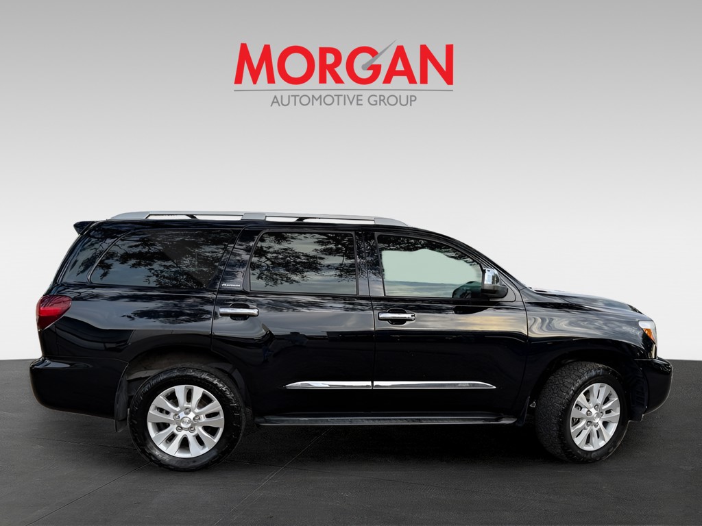 2018 Toyota Sequoia - Photo 8