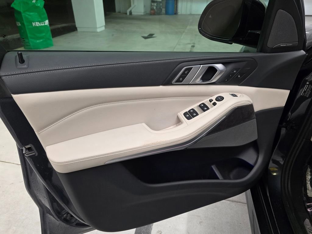 2021 BMW X5 - Photo 14
