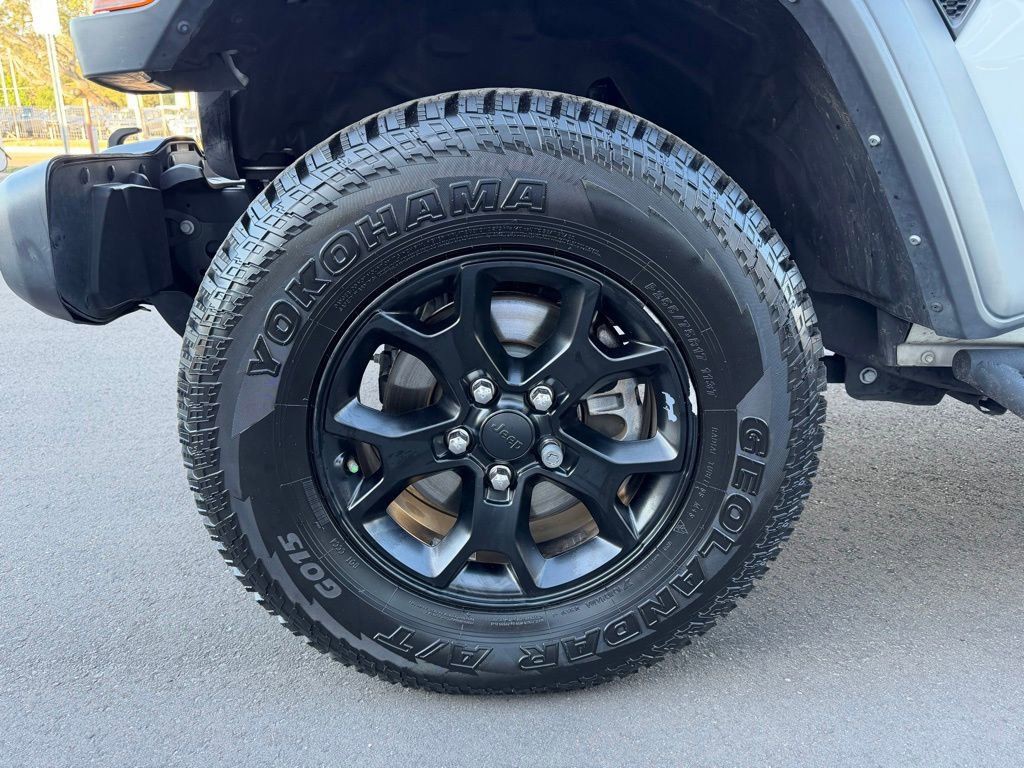 2021 Jeep Wrangler - Photo 9