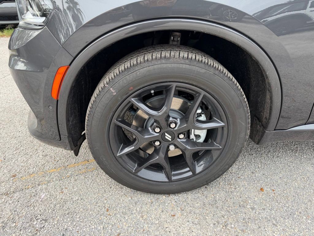 2026 Dodge Durango - Photo 9