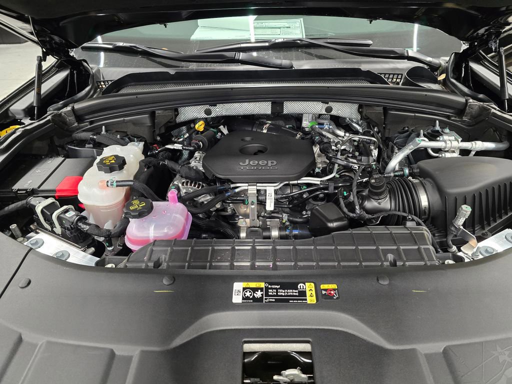 2026 Jeep Grand Cherokee - Photo 12