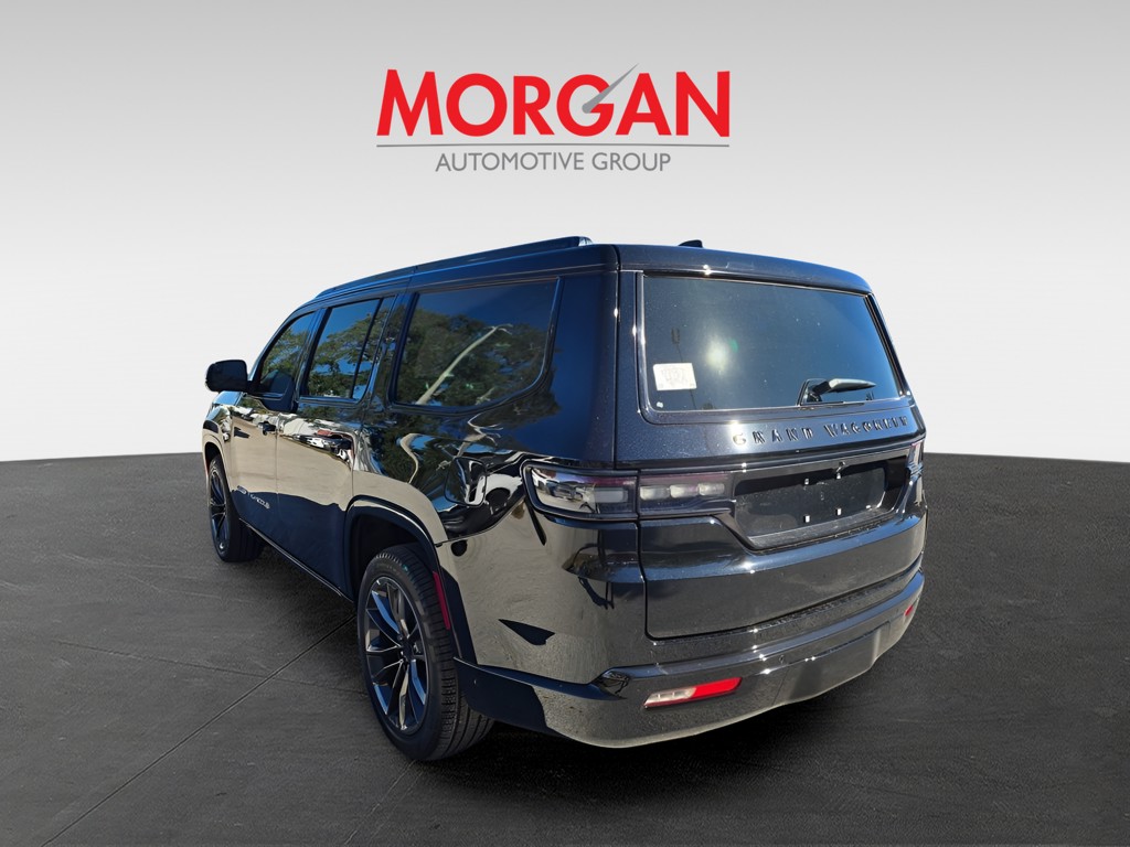 2025 Jeep Grand Wagoneer - Photo 4