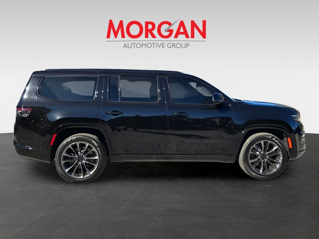 2025 Jeep Grand Wagoneer - Photo 8