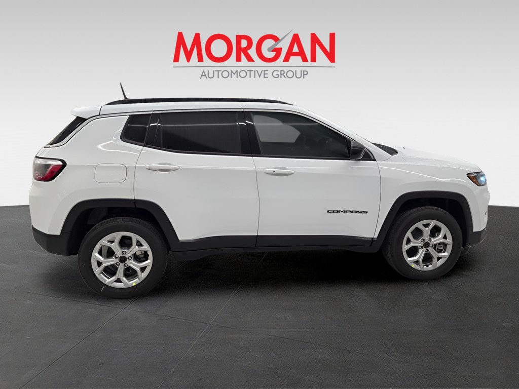 2026 Jeep Compass - Photo 8